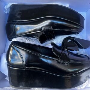 NIB Larroude Suki Flatform Loafer Black 7